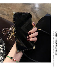 Load image into Gallery viewer, 壳手机a10/防摔潮牌A70A30格子全包A50A20M10奢华斜挎/三星//s9