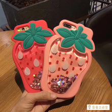 Load image into Gallery viewer, 减压流沙草莓iPhoneXSMax手机壳苹果X软壳硅胶防摔7plus/8p可爱Xr