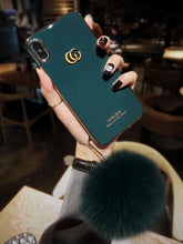 Load image into Gallery viewer, 毛绒苹果x手机壳潮牌iPhone7plus网红xs个性max抖音同款8新款xr女