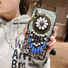 Load image into Gallery viewer, 新款中国风苹果X手机壳民族风复古iPhoneXSMAX流苏吊坠7plus保护套高档8x女款苹果7外壳旅游个性8P防摔XR挂绳