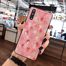 Load image into Gallery viewer, 草莓华为nova4手机壳潮牌女款华为nova5/3i/3e保护套4E全包防摔3/2S硬壳P20lite软硅胶荣耀10/8X/畅享9P外壳