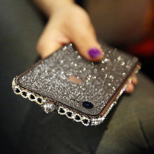 Load image into Gallery viewer, 苹果x手机壳新款xs max水钻金属边框iphonex防摔满钻网红xR女闪粉8plus带钻7plus高档6p边框壳6splus个性创意