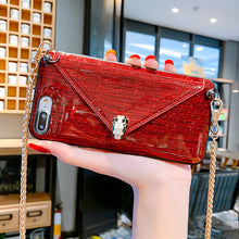 Load image into Gallery viewer, 潮牌零钱苹果8plus手机壳皮质X/Xr创意可斜挎挂绳iPhoneXsMax可以背的防摔6sp个性时尚7plus女款六八保护套XS